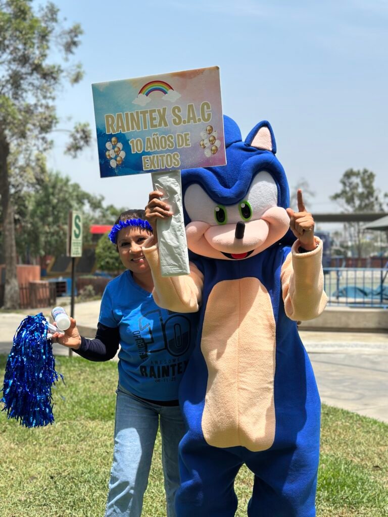Gymkana Corporativa con Barra de Disfraces: Creatividad, Risas y Puntos Extra