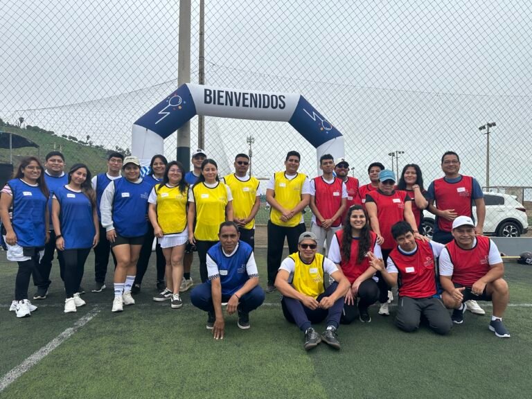 Gymkana Corporativa: Solapines Personalizados Que Conectan Equipos