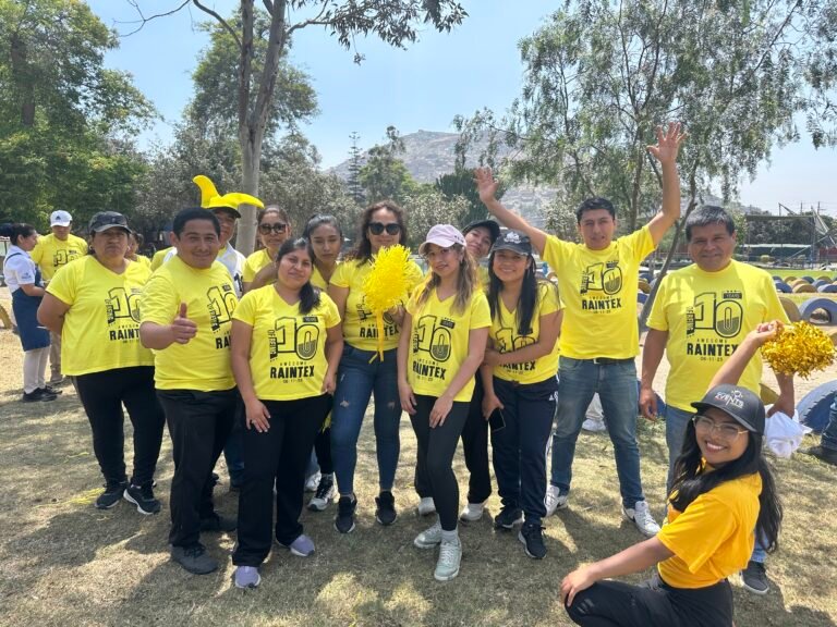 Gymkana Corporativa: Identidad y Trabajo en Equipo con Polos Personalizados