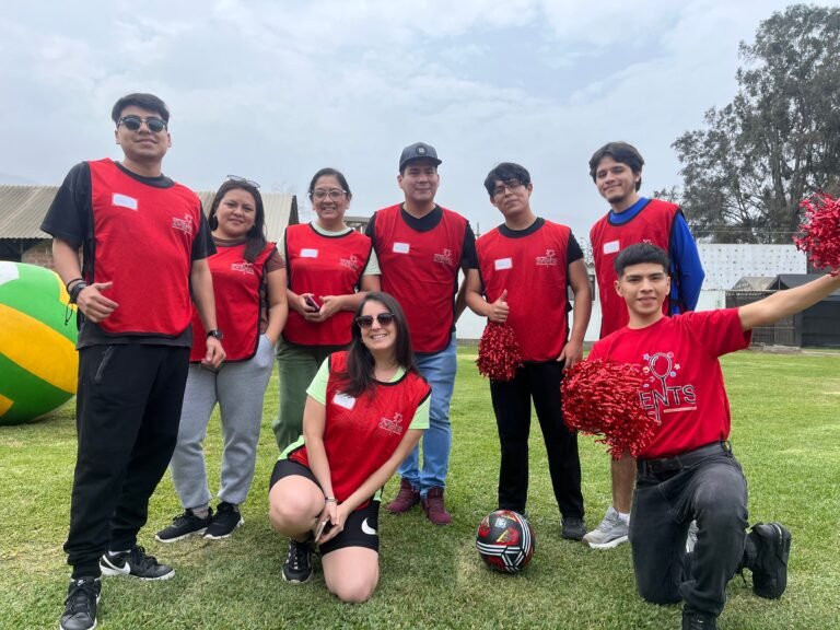 Gymkana Corporativa: Equipo Rojo, Pasión y Energía en Acción